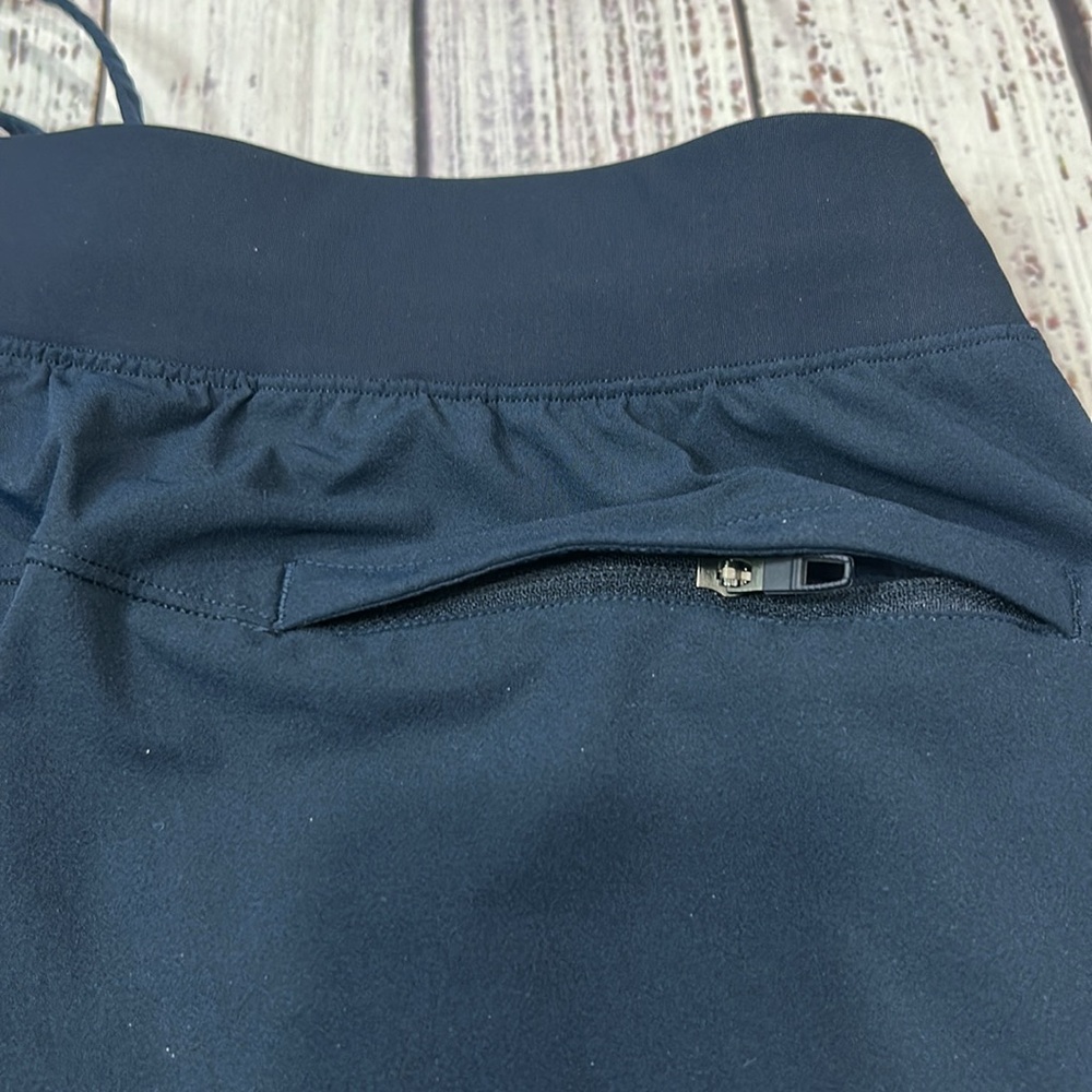 Lululemon Short 7” - Picture 7 of 9